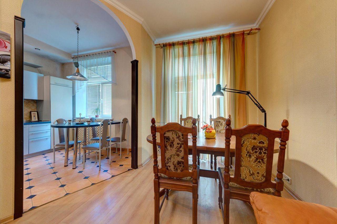 Apartments With Three Rooms On Shevchenko Blvd Kiev Exterior foto