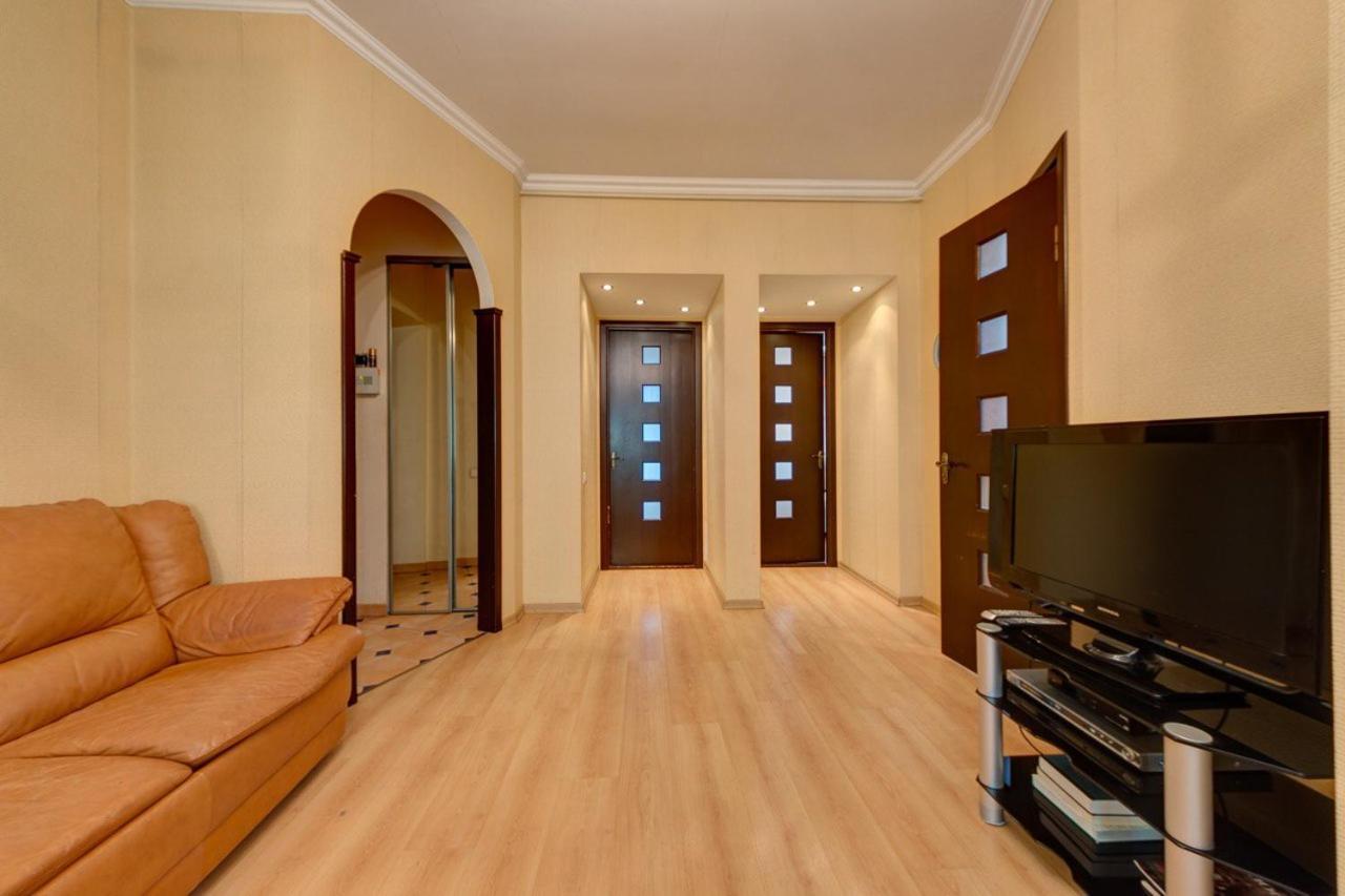 Apartments With Three Rooms On Shevchenko Blvd Kiev Exterior foto